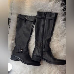 Sleek Black Over the Knee Boots